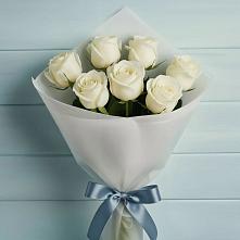 Букет 7 Белых роз Эдлесс Лав в Жирнове