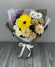 Букет цветов из:  Розы, Герберы и Хризантемы в Жирнове