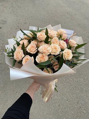 Букет Кремовые розы Латте в Жирнове