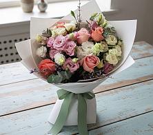 Букет цветов из:  Розы, Лизиантусы и Гвоздики #REPLACE_PRED# Жирнове